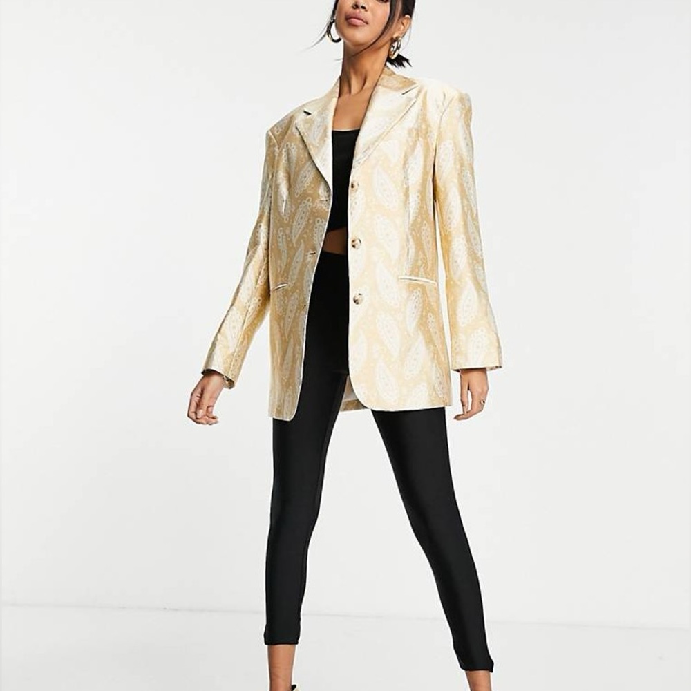 (B7) Topshop paisley jacquard blazer in gold, Size 8, NWT